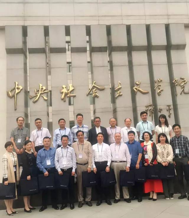 燃氣烤爐,旋轉爐,熱風(fēng)循環(huán)爐,冷凍醒發(fā)箱,起酥機,組合爐-賽思達-世界級烘焙設備品牌