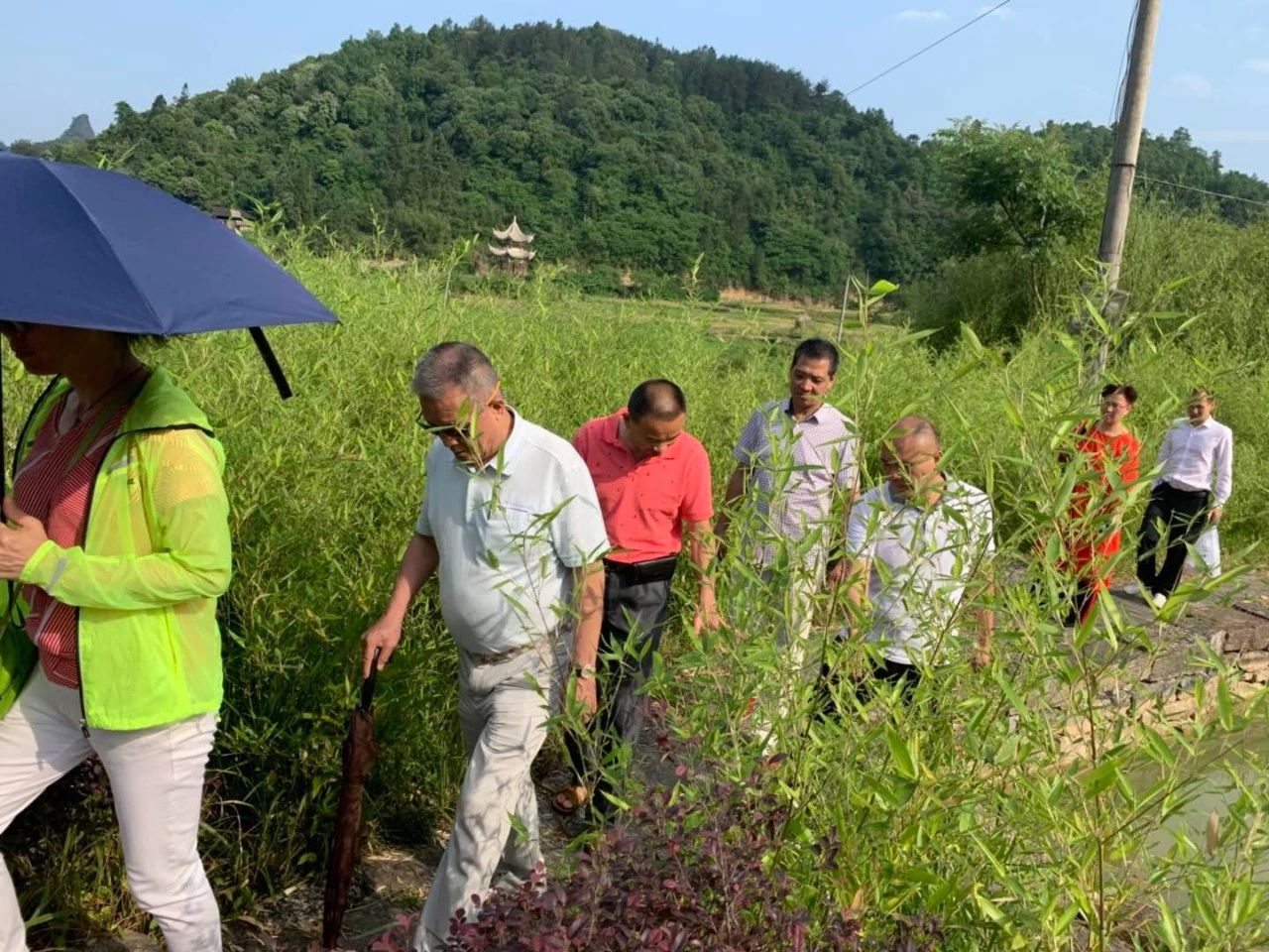 董事長(cháng)唐樹(shù)松 尋紅色記憶，憶鄧恩銘波瀾一生